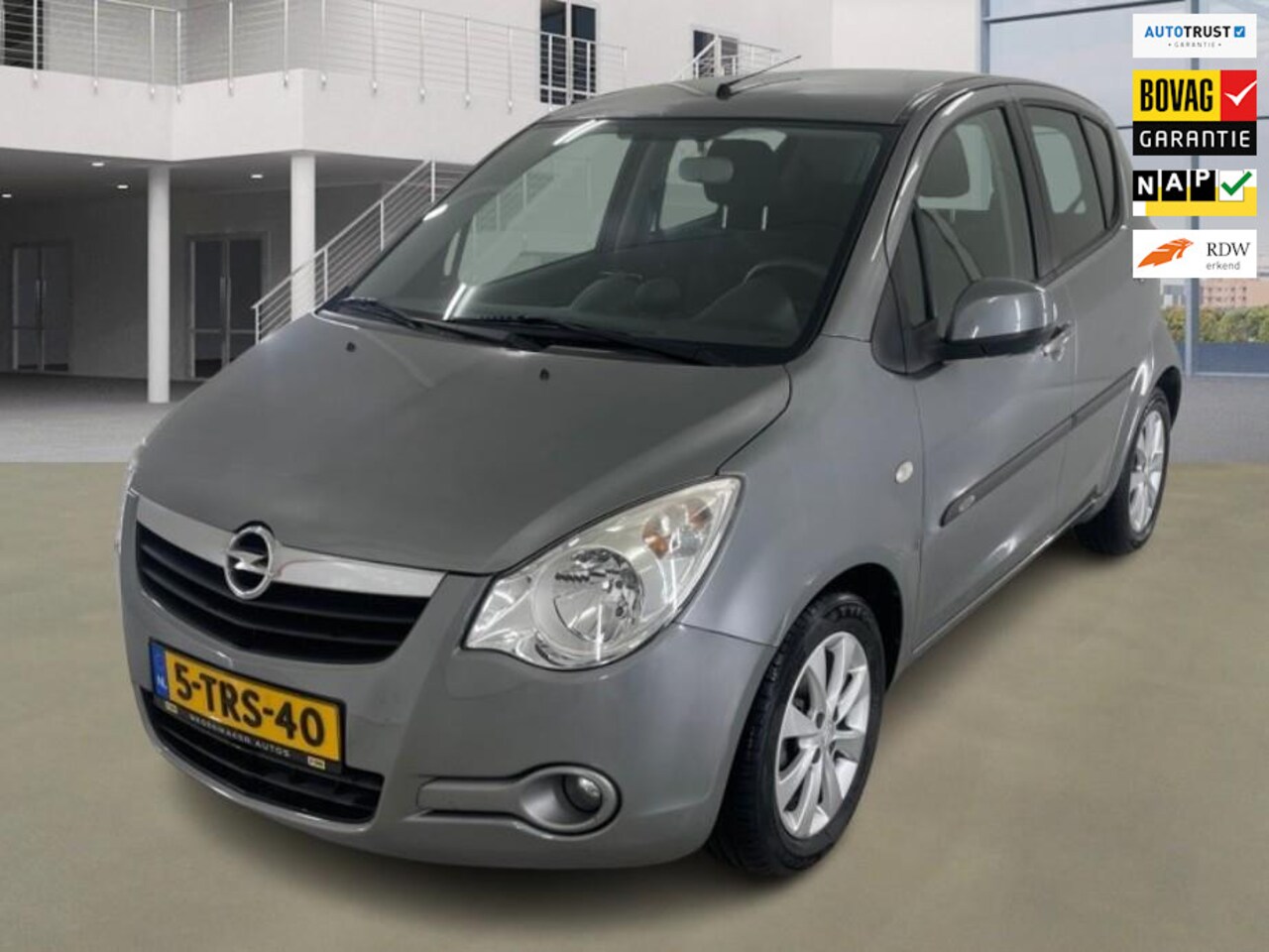 Opel Agila - 1.2 Edition Automaat 51.800 km +NAP NL-auto - AutoWereld.nl