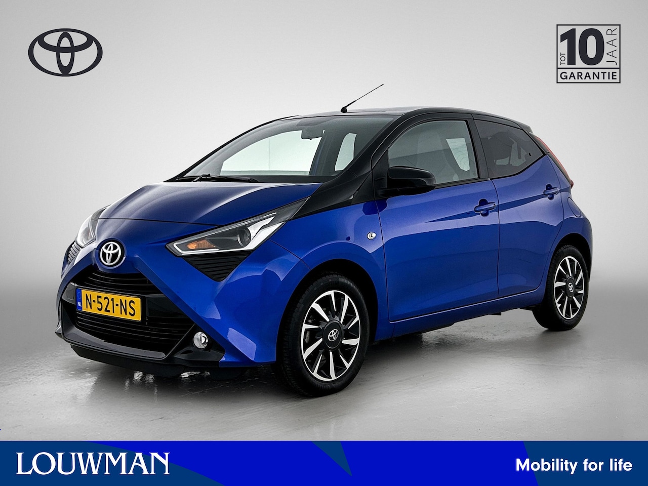 Toyota Aygo - 1.0 VVT-i x-cite ultimate | Premium uitgevoerd | Two Tone | - AutoWereld.nl