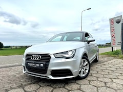 Audi A1 Sportback - 1.2 TFSI 5D Airco Xenon verl, Park.Sensoren Velgen