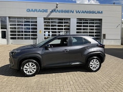 Toyota Yaris Cross - 1.5 HYBRID ACTIVE NAVI ELECTR ACHTERKLEP
