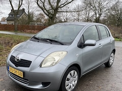 Toyota Yaris - 1.0 VVTi Sol