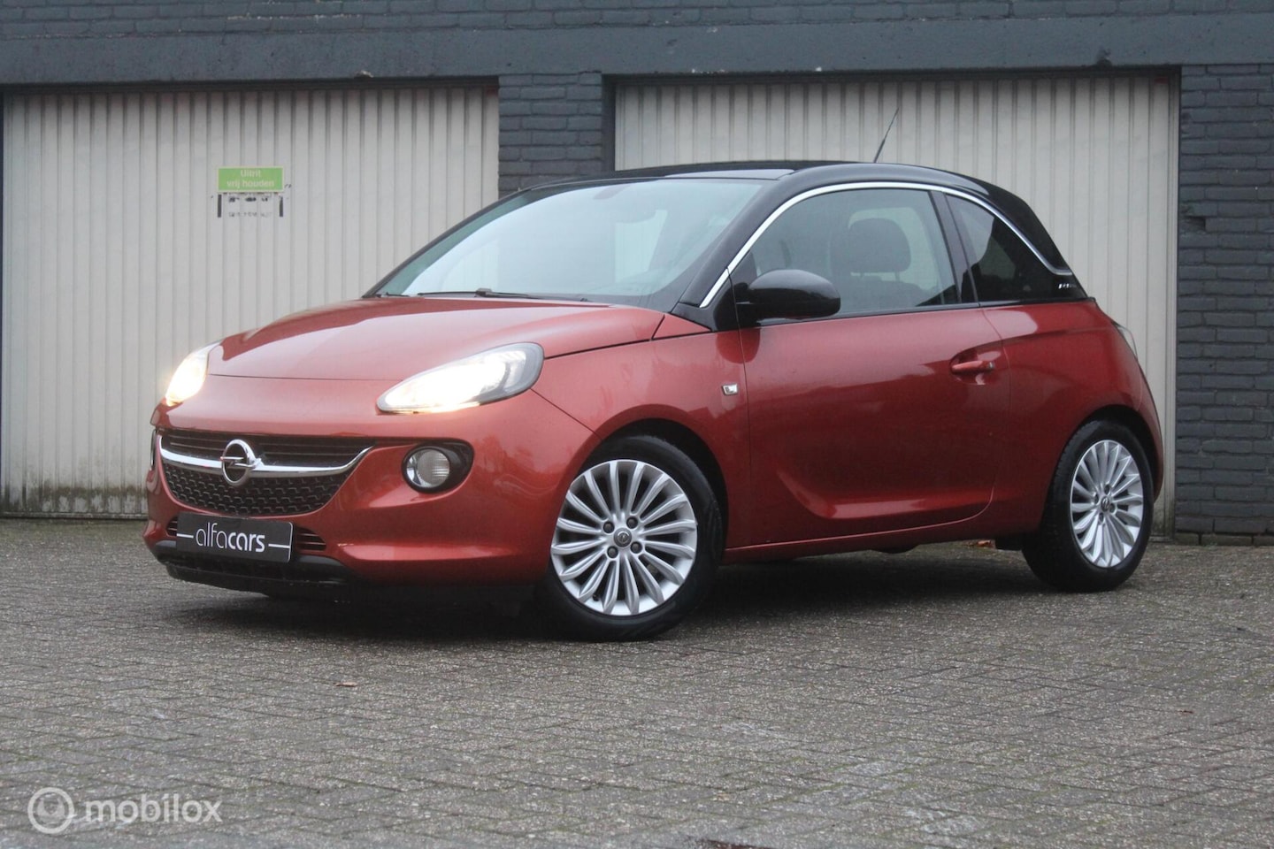 Opel ADAM - l 2e eigenaar l 100% onderhouden l leer l - AutoWereld.nl