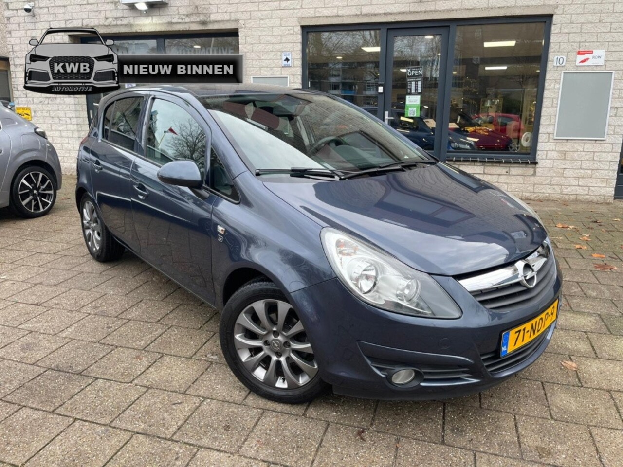 Opel Corsa - 1.4-16V 111 Edition 5Drs Airco lichtmetaal NAP - AutoWereld.nl