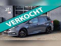 Ford Focus Wagon - 2.0 ST 250 ST-3 Stealth Grey