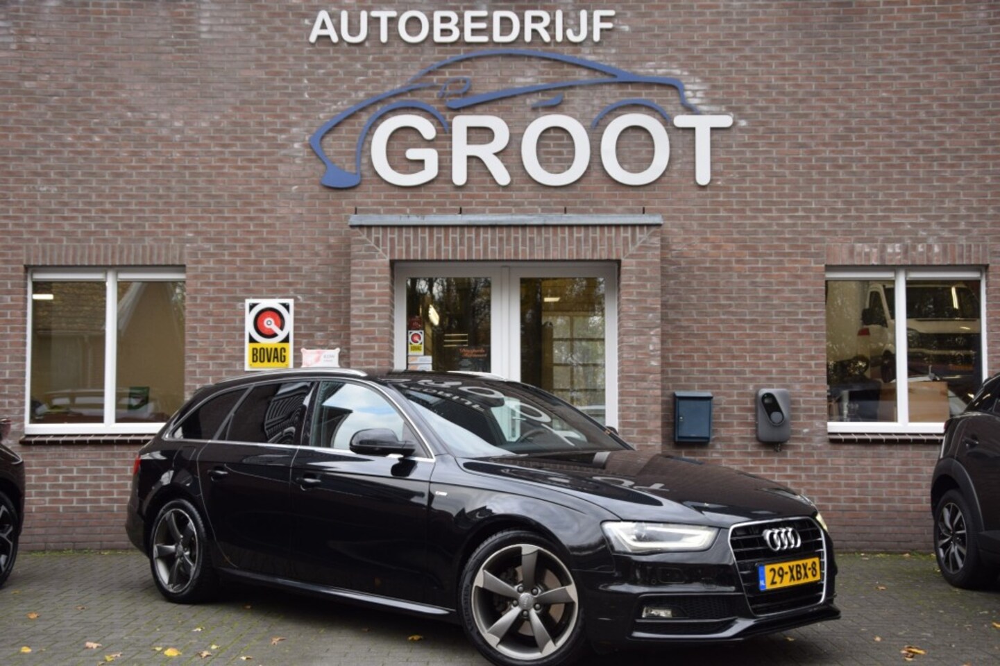 Audi A4 - 1.8 TFSI 170PK S-LINE! TREKHAAK/XENON/CRUISE - AutoWereld.nl