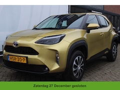 Toyota Yaris Cross - 1.5 Hybrid Automaat All season banden l Adaptief cruise control l Navi l Apple/Android car