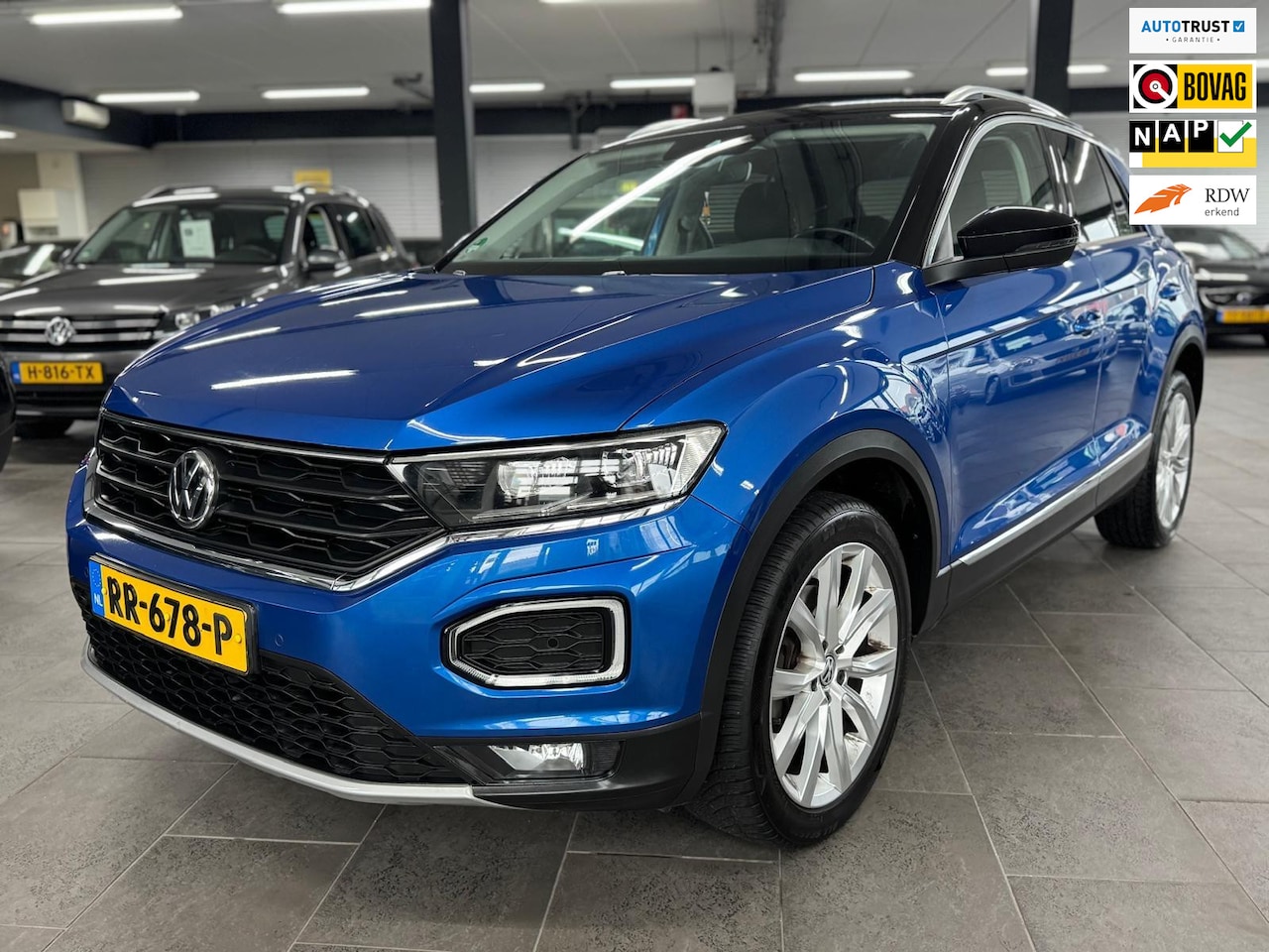 Volkswagen T-Roc - 1.0 TSI Style virtual cockpit navi clima cruise pdc led lm-velgen lux uitvoering - AutoWereld.nl