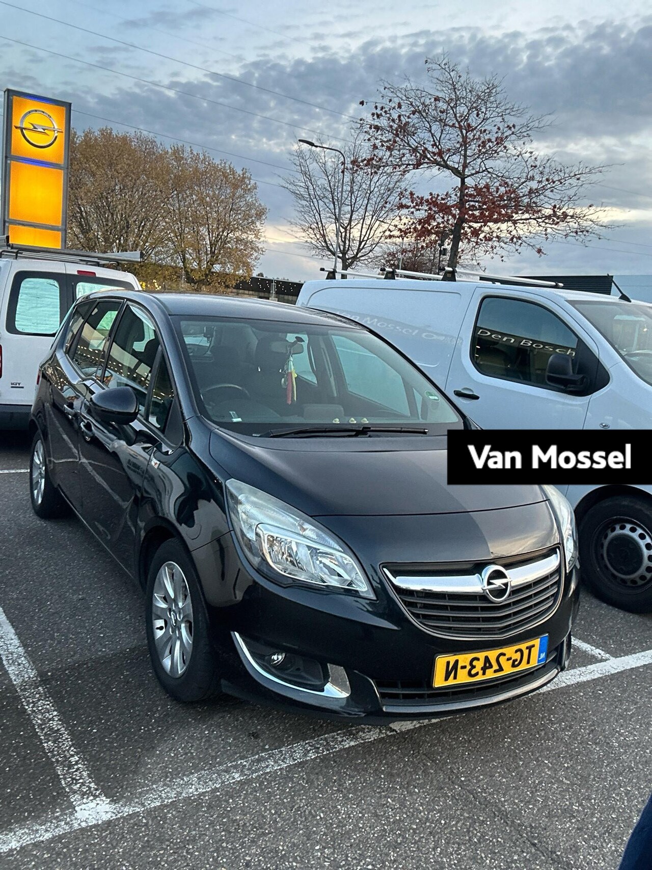 Opel Meriva - 1.4 Turbo Edition | 120pk | Parkeersensoren Achter | Hoge Instap | Airco | - AutoWereld.nl