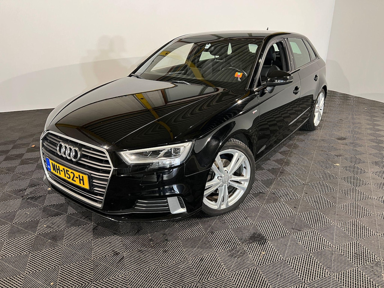 Audi A3 Sportback - 1.0 TFSI Sport Lease Edition 1.0 TFSI Sport Lease Edition - AutoWereld.nl