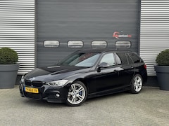 BMW 3-serie Touring - 330d M-Pakket | Panoramadak | 360* Camera | Head-Up Display | Xenon | Harmon Kardon | Navi