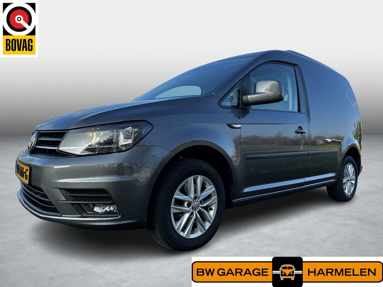 Volkswagen Caddy - 2.0 TDI L1H1 BMT Highline | Trekhaak | Carplay | Zeer nette auto | - AutoWereld.nl