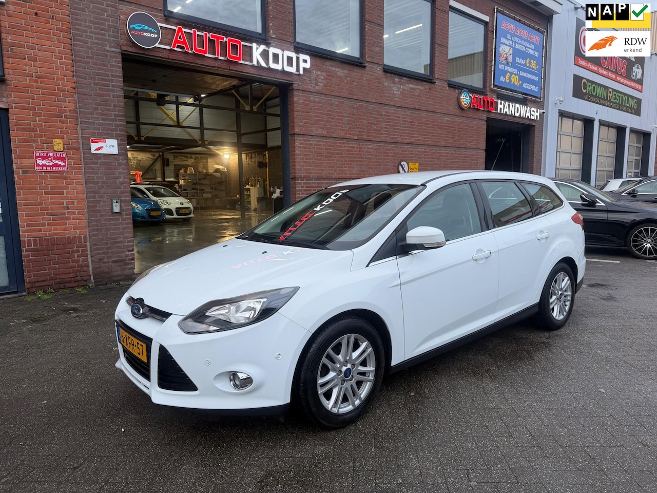 Ford Focus Wagon - 1.0 EcoBoost Edition Plus Keyless Cruise Clima - AutoWereld.nl