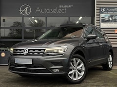 Volkswagen Tiguan - 1.4 TSI 4Motion Highline Pano 360 HUD