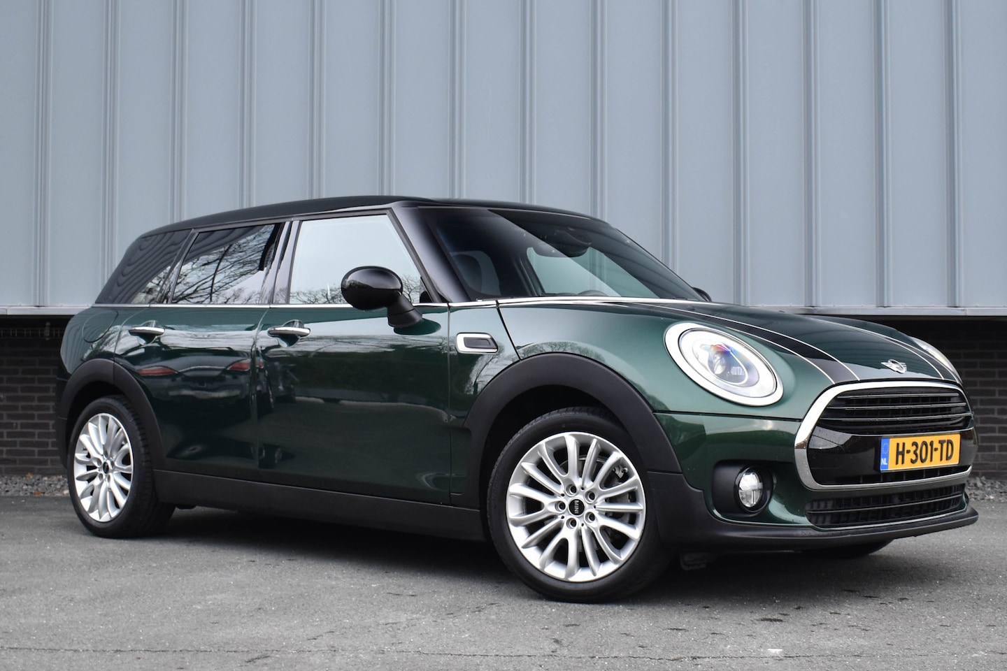 MINI Clubman - Mini 1.5 Cooper Chili | Trekhaak | Harman/Kardon | Navi | Xenon - AutoWereld.nl