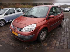 Renault Scénic - 1.6-16V Privilège Comfort nw apk 17-11-2026 div.exstra, s