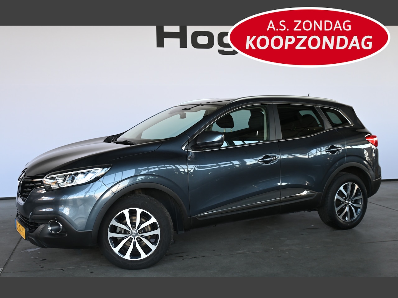 Renault Kadjar - 1.2 TCe Limited Automaat Clima Carplay LED Trekhaak Goed Onderhouden! Inruil Mogelijk! - AutoWereld.nl