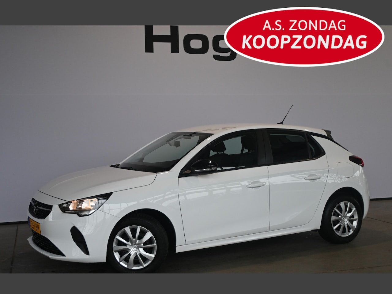 Opel Corsa - 1.2 Edition Clima Navigatie Carplay Goed Onderhouden! Inruil Mogelijk! - AutoWereld.nl