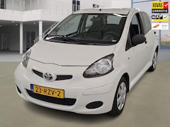 Toyota Aygo - 1.0-12V Now 1e Eigenaar 37.220 km +NAP NL-auto
