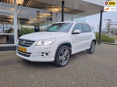 Volkswagen Tiguan - 2.0 TSI Sport&Style R-LINE 4Motion