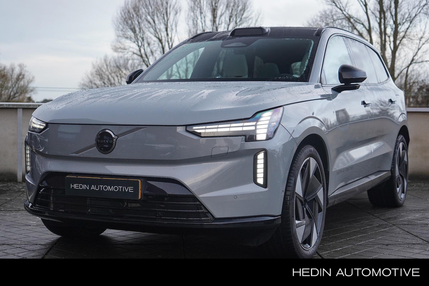 Volvo EX90 - Twin Motor Performance Ultra 7p. | Actieve luchtvering met FOUR-C | Bowers & Wilkins audio - AutoWereld.nl