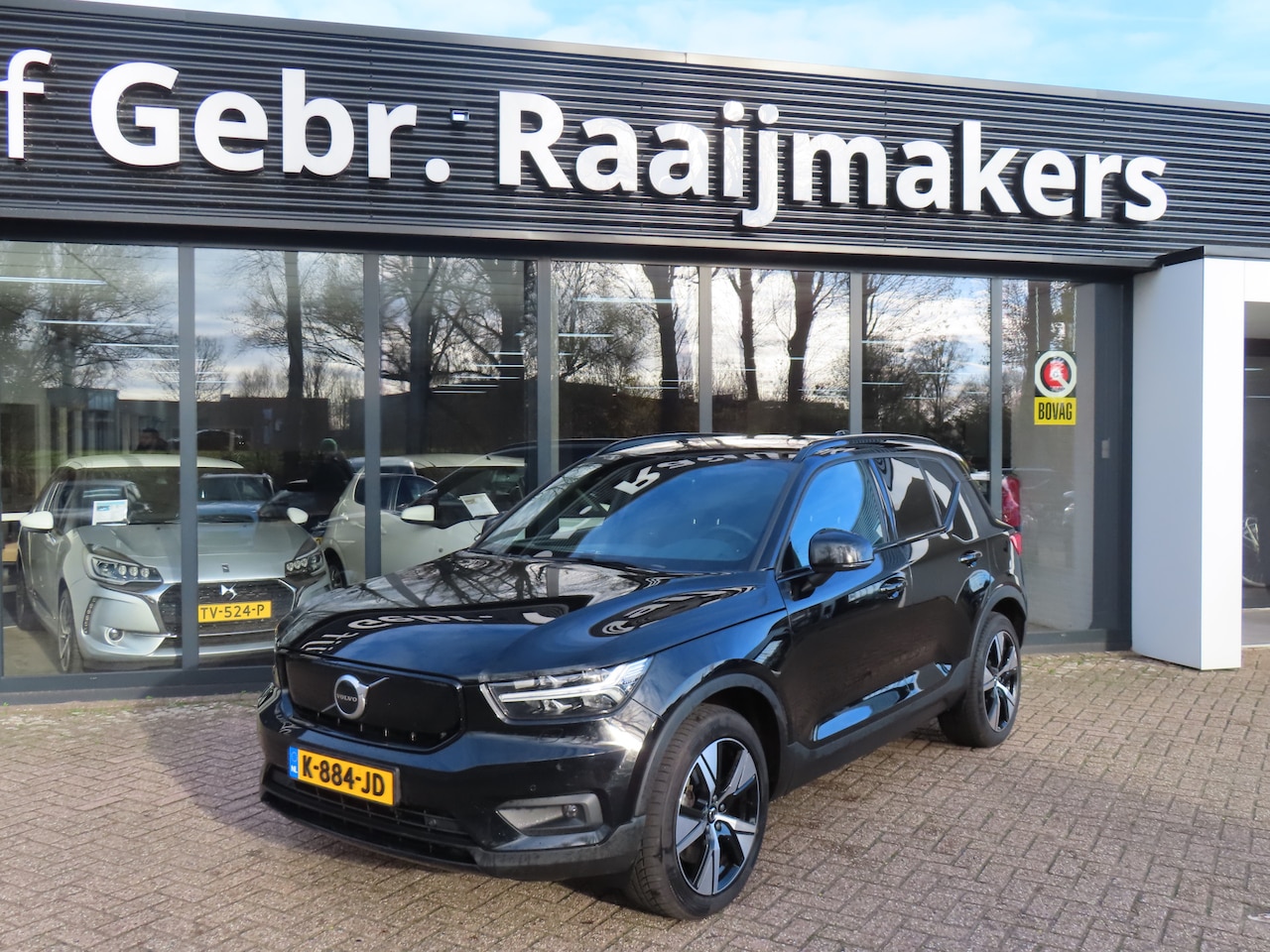 Volvo XC40 - Recharge P8 AWD R-Design*Navigatie*Trekhaak* - AutoWereld.nl
