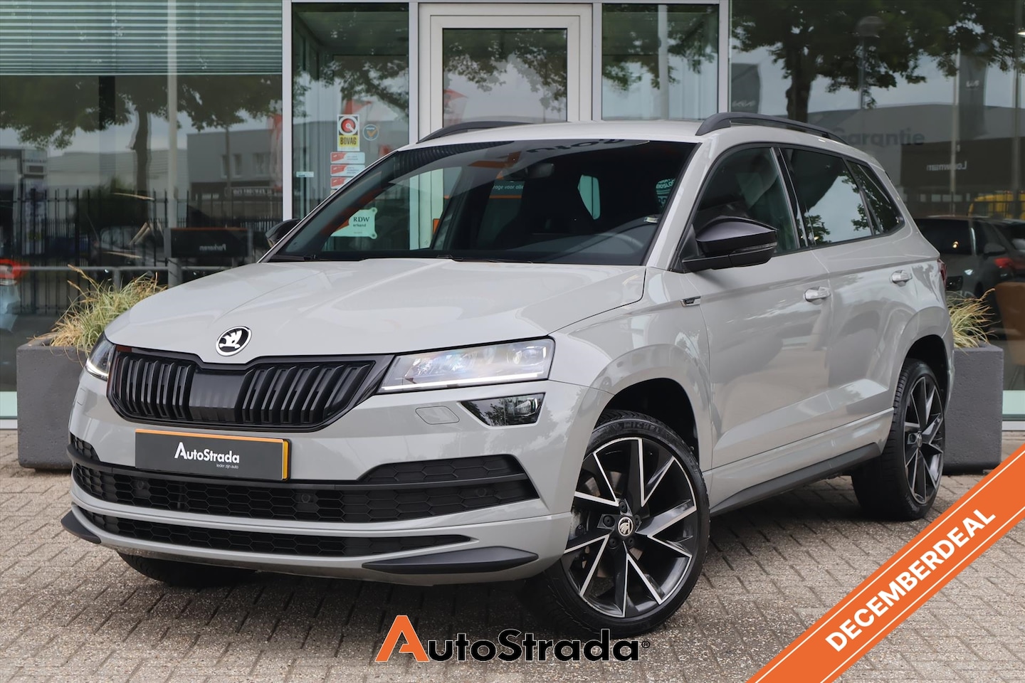 Skoda Karoq - 1.5 TSI SportLine 150pk | Trekhaak | Virtual | Navi | Carplay | Camera | Climate | Cruise - AutoWereld.nl