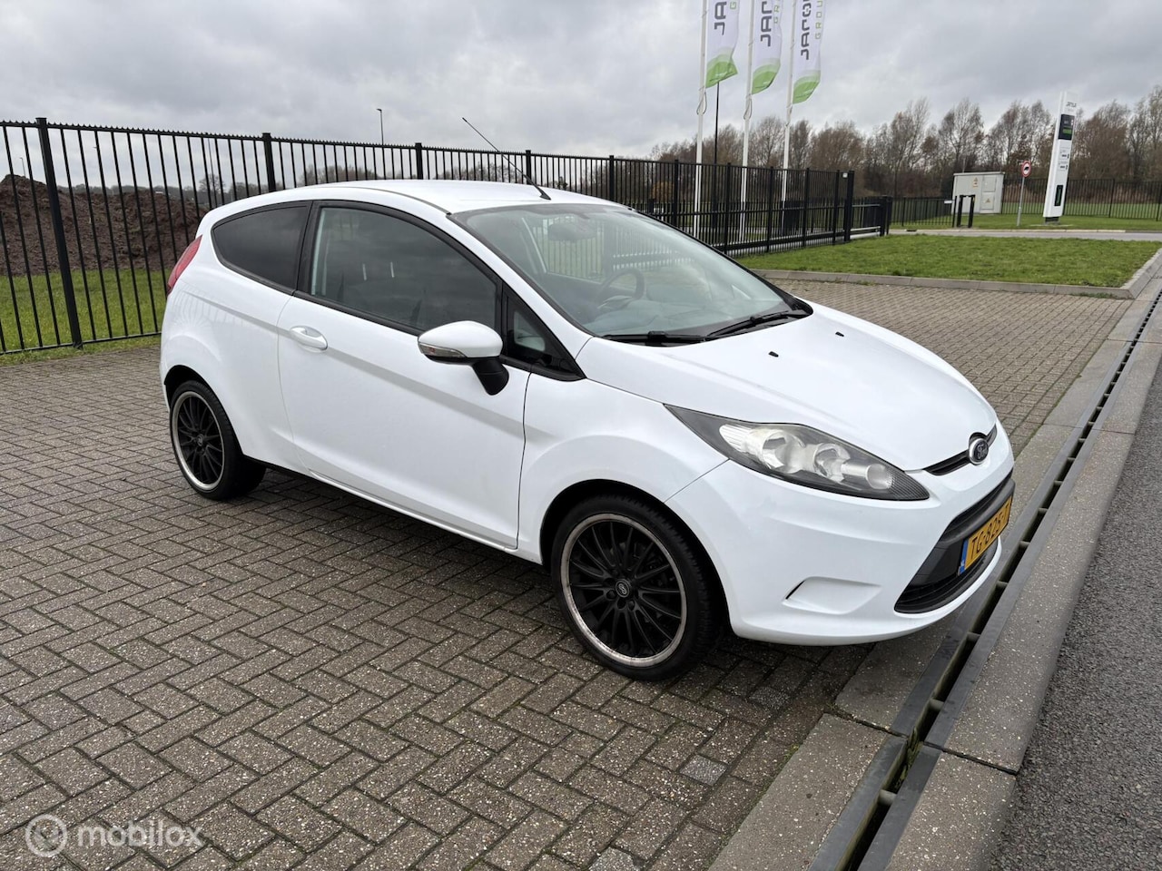 Ford Fiesta - 1.25 Trend 1.25 Trend - AutoWereld.nl