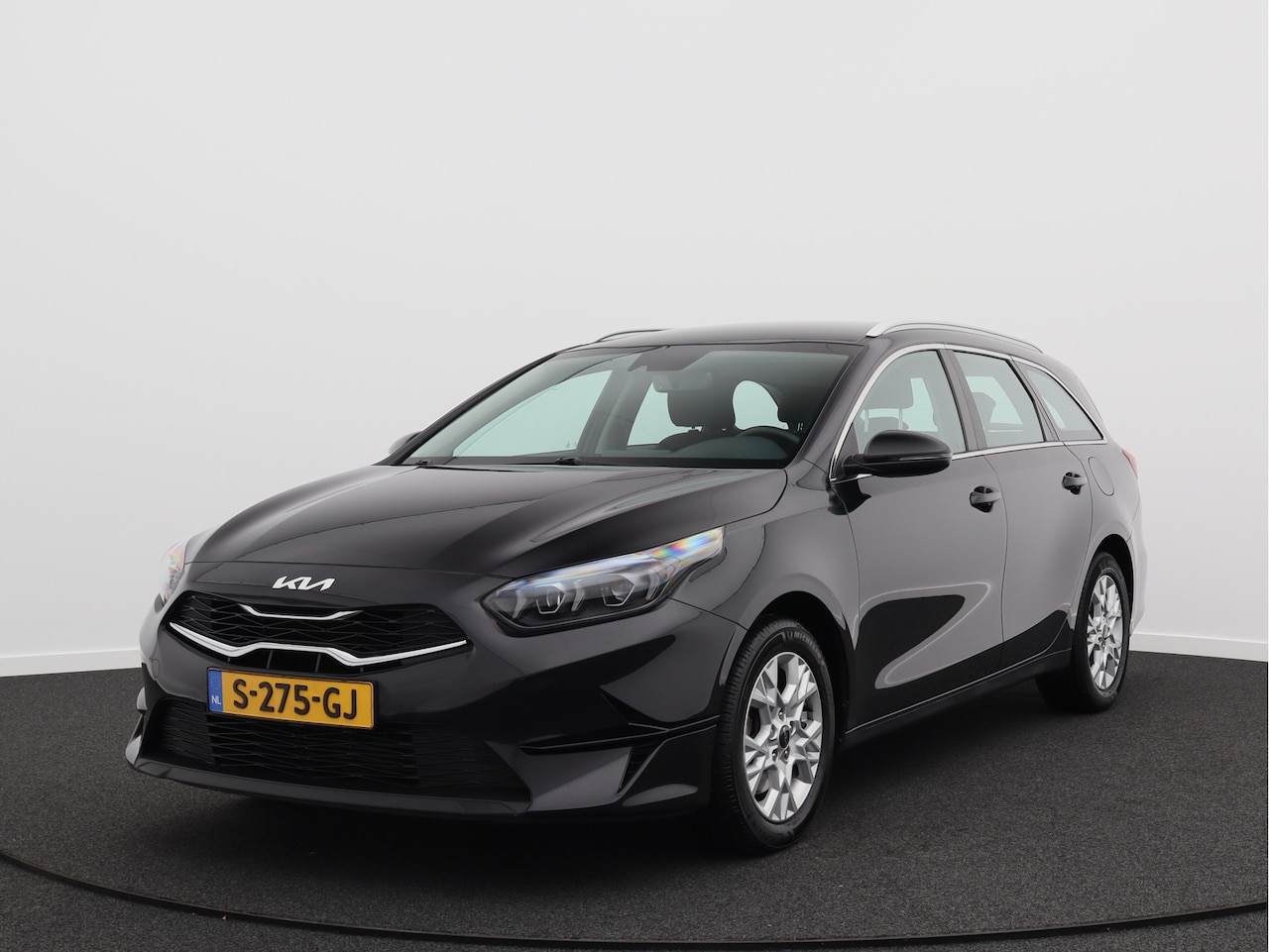 Kia Cee'd Sportswagon - Ceed 1.5 T-GDi DynamicLine/ lage km/ zeer mooi! - AutoWereld.nl