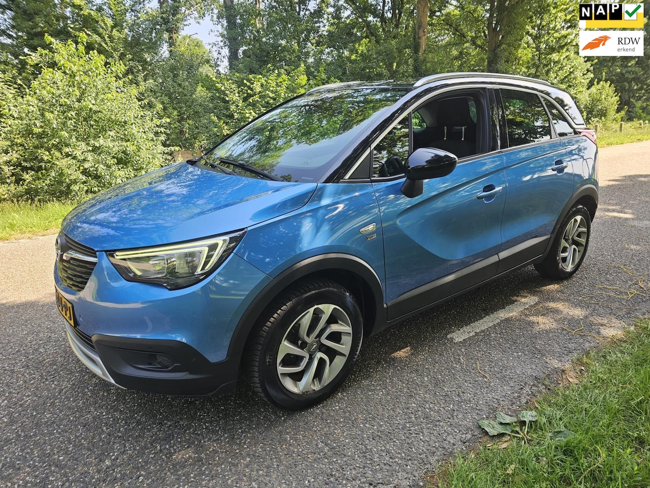 Opel Crossland X - 1.2 Turbo 120 Jaar Edition 1.2 Turbo 120 Jaar Edition - AutoWereld.nl