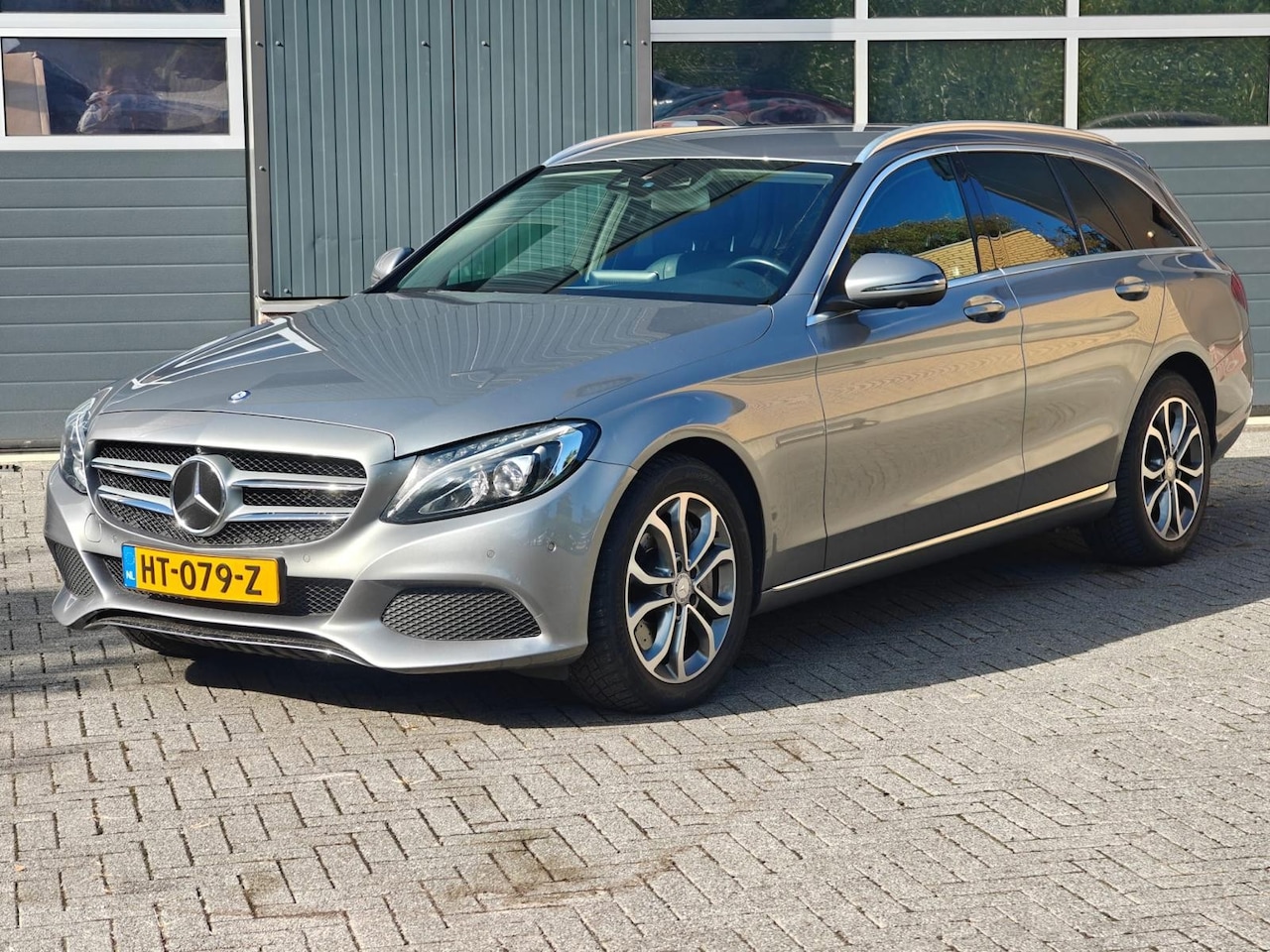Mercedes-Benz C-klasse Estate - 350E Burmester| Adaptive Cruise | Leder | 360 cam | Lane assist | BLIS - AutoWereld.nl