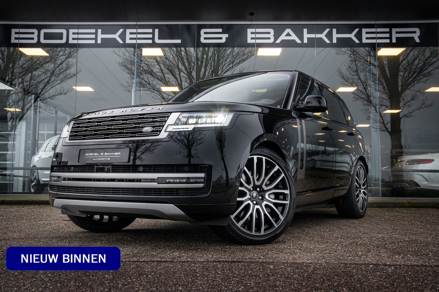 Land Rover Range Rover - P440e SE PHEV ** Panodak ** SV upgrade ** 23 inch ** "Project Kahn" - AutoWereld.nl