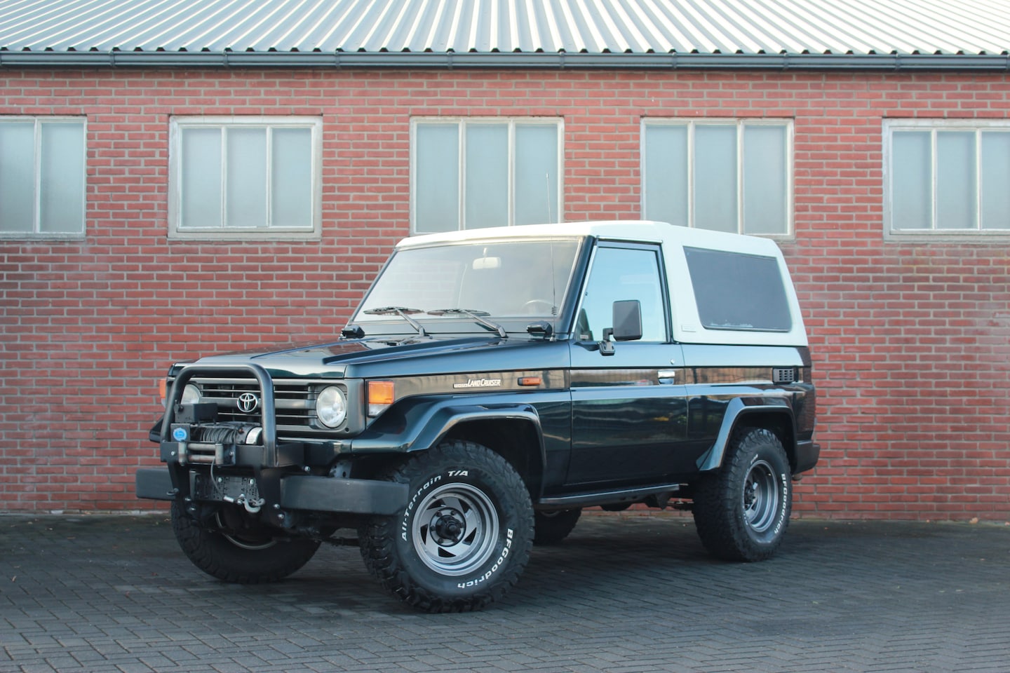 Toyota Land Cruiser 70 - LandCruiser 4.2 LX Blind Van FRP - AutoWereld.nl