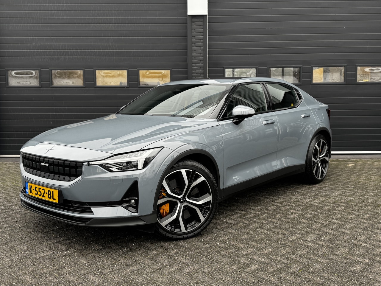 Polestar 2 - Long Range Dual Motor Launch Edition 78kWh | Performance Pack | 20'' | 360 Camera | H&K Au - AutoWereld.nl