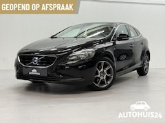 Volvo V40 - 2.0 T2 Ocean Race 2016 LEDER 17" NAVI CLIMA PDC