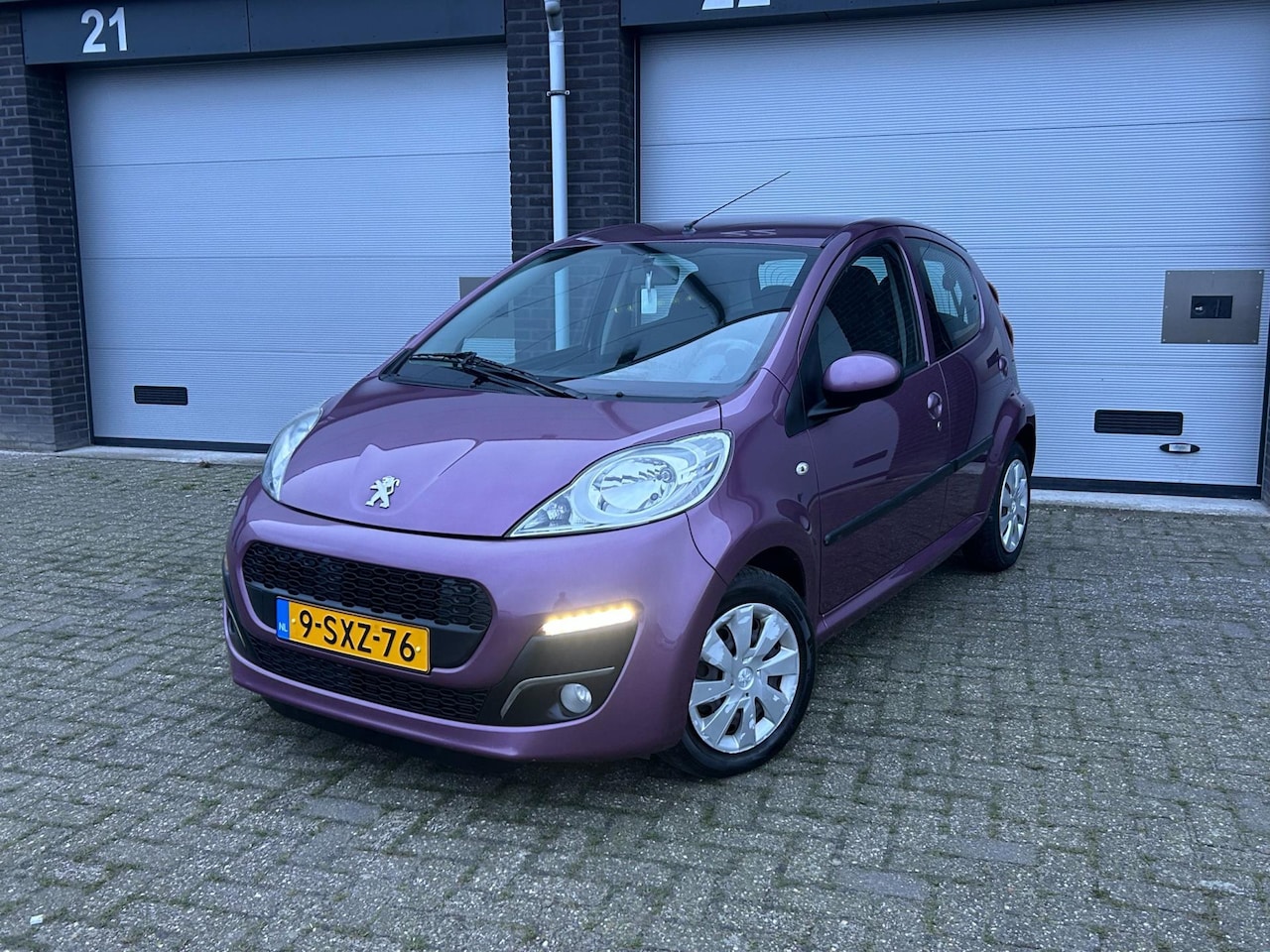 Peugeot 107 - 1.0 Active 1.0 Active - AutoWereld.nl