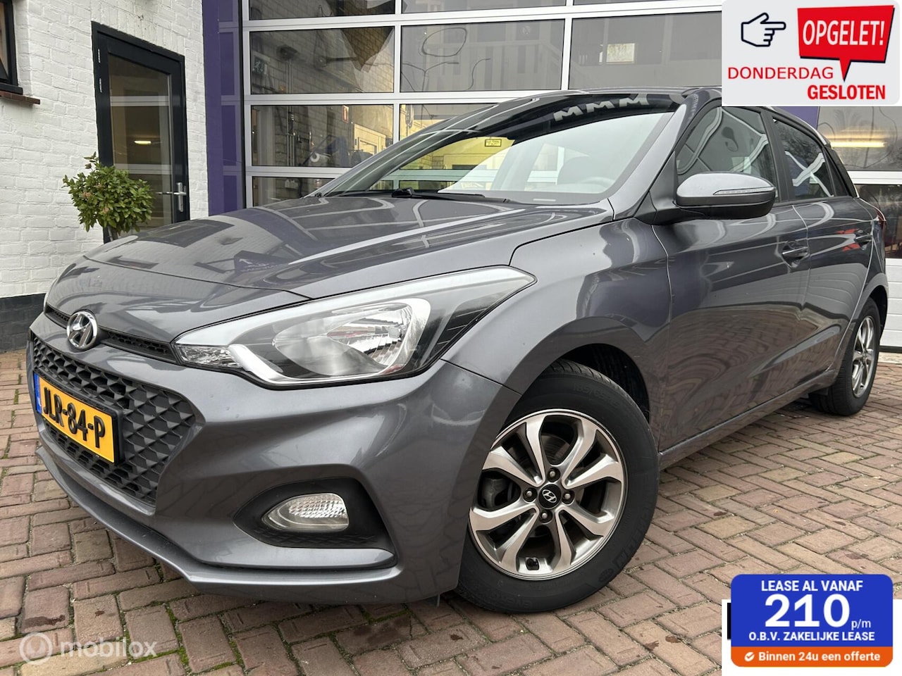 Hyundai i20 - 1.2 Premium * NAVI CAR PLAY * LM VELGEN *CC * - AutoWereld.nl