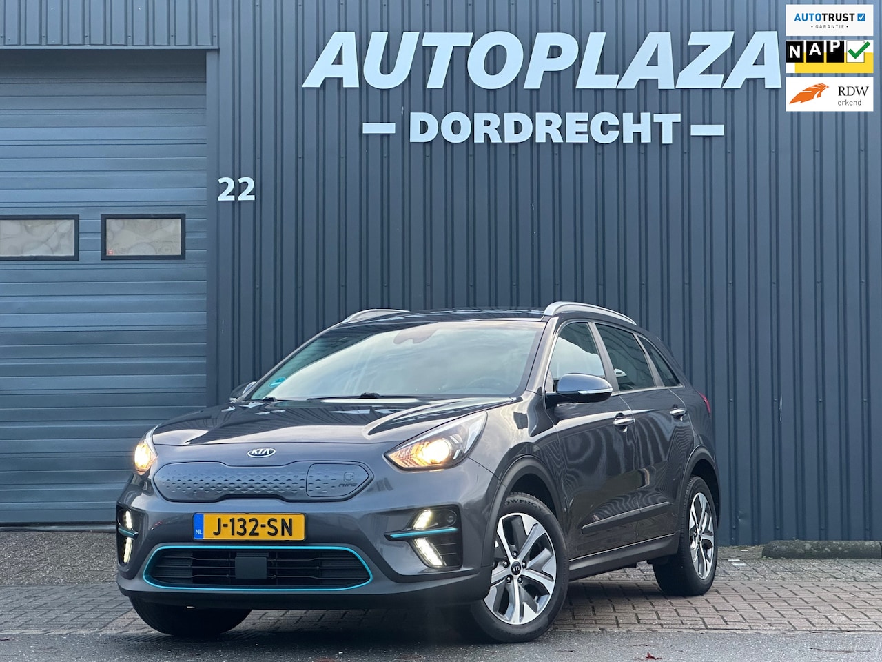 Kia e-Niro - DynamicLine 64 kWh Camera|Navi|Stoelverw. - AutoWereld.nl