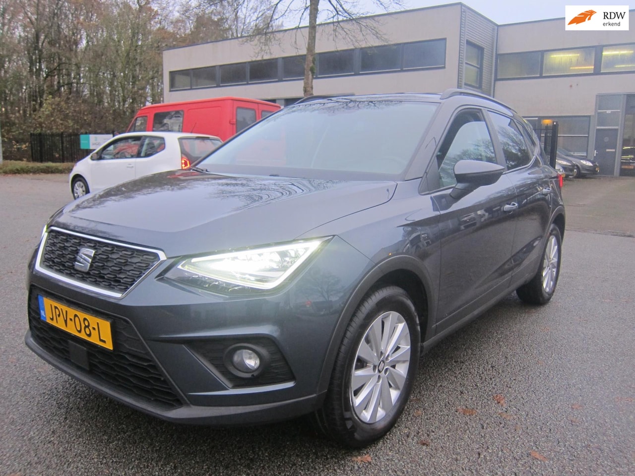 SEAT Arona - 1.0 TSI Style LED TREKHAAK APPLE CAR PLAY NAVI ANDROID AUTO!!! - AutoWereld.nl