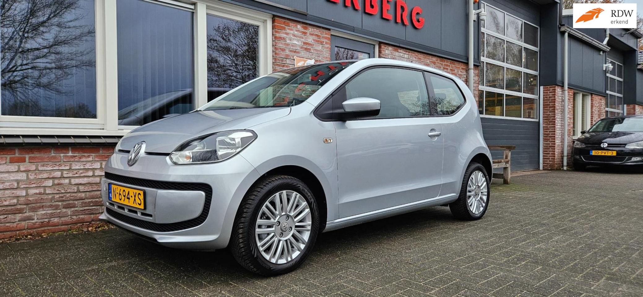 Volkswagen Up! - 1.0 cheer up! BlueMotion Airco! Cruise Control! PDC! Nette Auto! - AutoWereld.nl