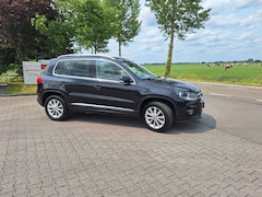 Volkswagen Tiguan - 1.4 TSI Sport&Style