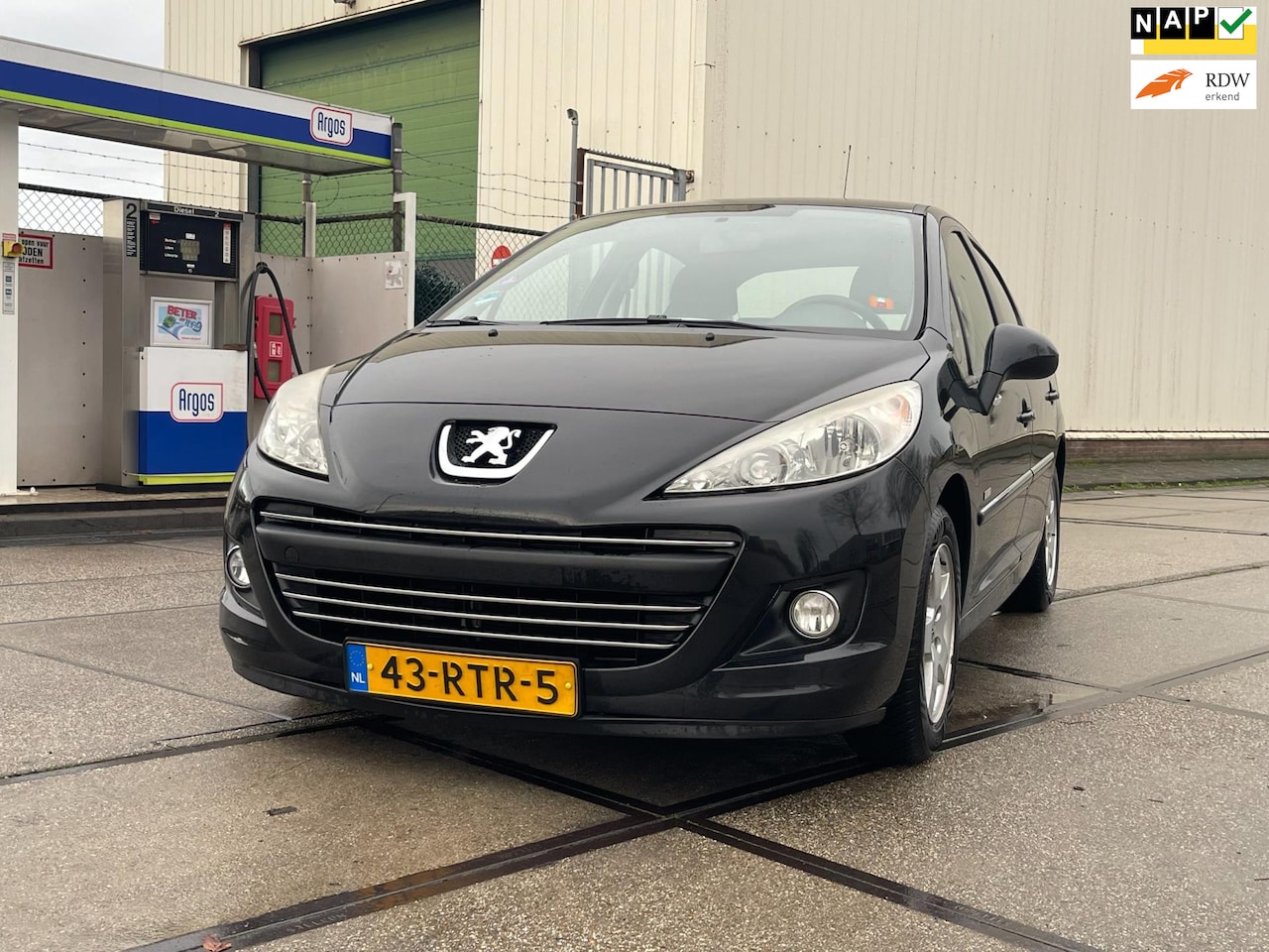 Peugeot 207 - 1.4 VTi Millesim 200 2011 5drs Airco Nap - AutoWereld.nl