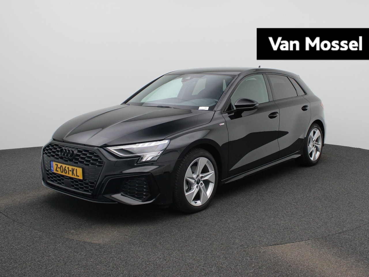 Audi A3 Sportback - 35 TFSI S edition | 17 inch velgen | Automaat | Adaptive cruise control | Trekhaak | Parke - AutoWereld.nl