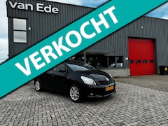 Toyota Verso - 1.8 VVT-i Business Camera Navi Pano Nwe Apk