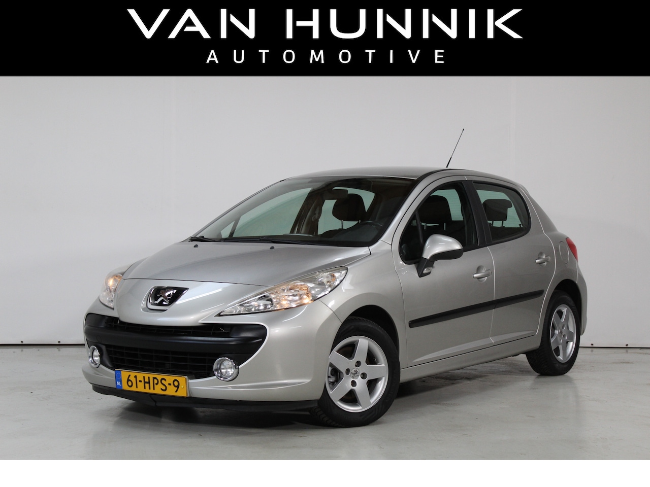Peugeot 207 - 1.4 VTi Look | Airco | Cruise control | Trekhaak - AutoWereld.nl