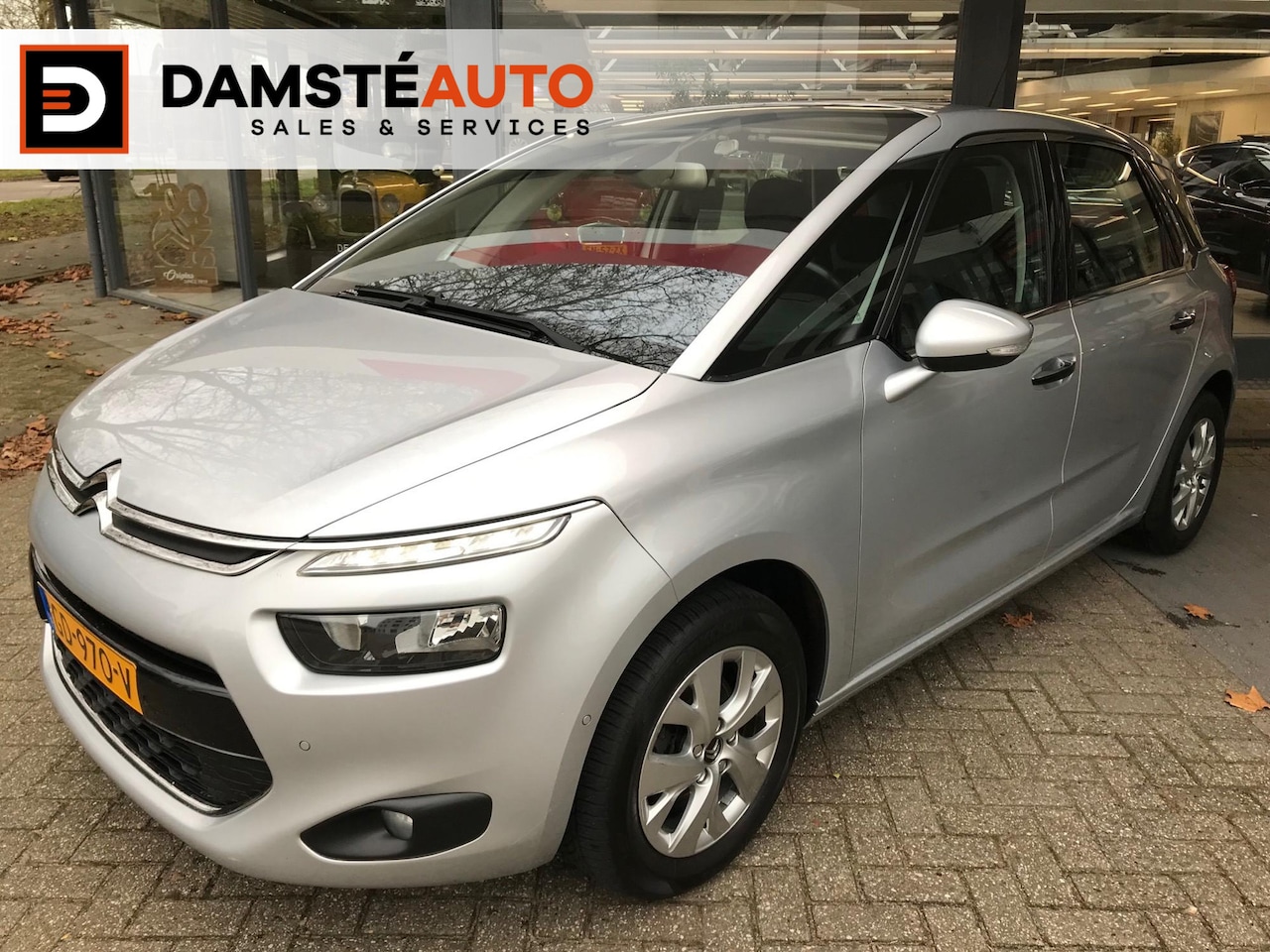 Citroën C4 Picasso - 1.6 VTi Tendance 1.6 VTi Tendance - AutoWereld.nl
