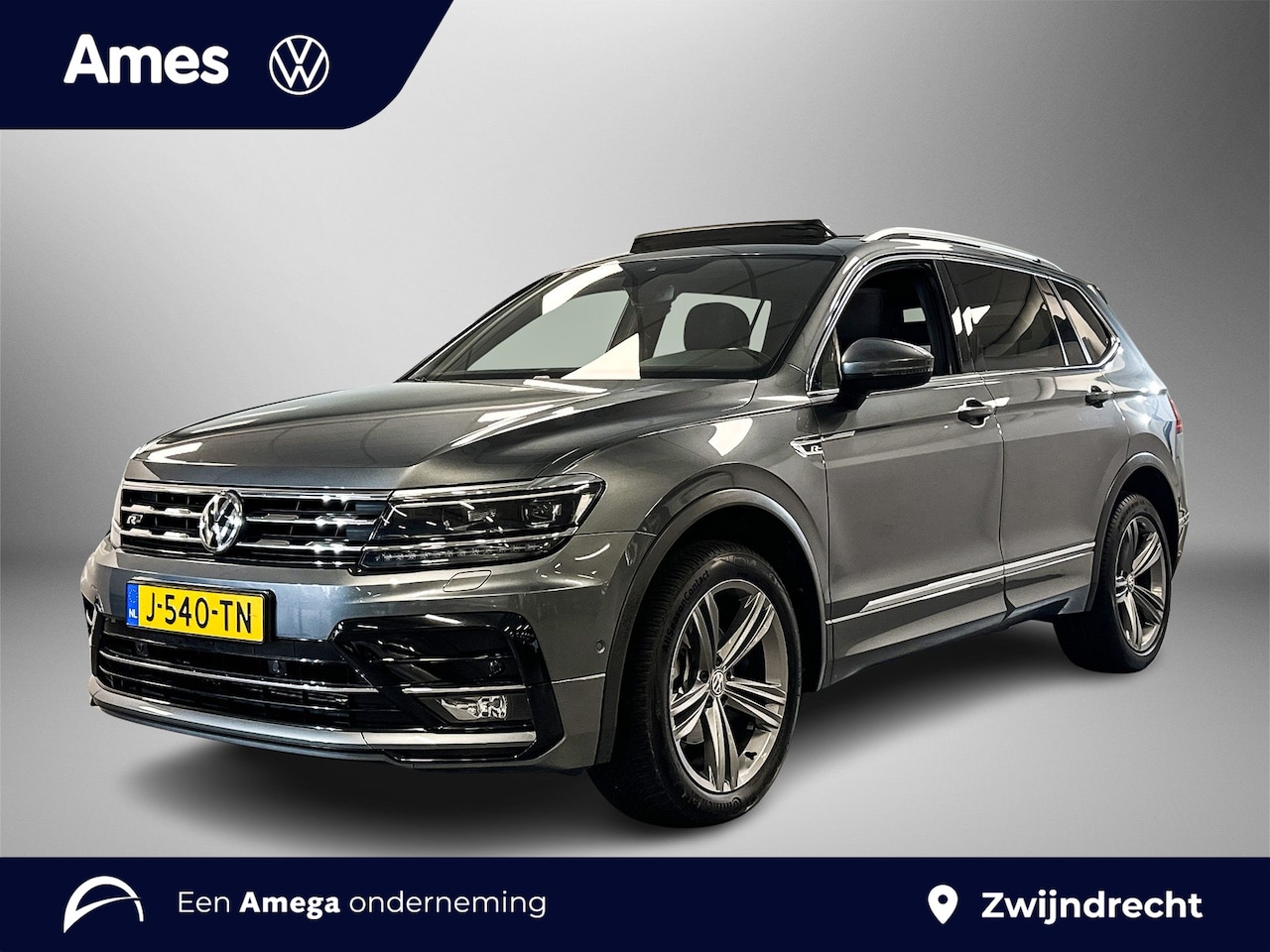 Volkswagen Tiguan Allspace - 1.5 TSI Highline Business R Panoramadak | Verwarmbare voorstoelen | Navigatiesysteem - AutoWereld.nl