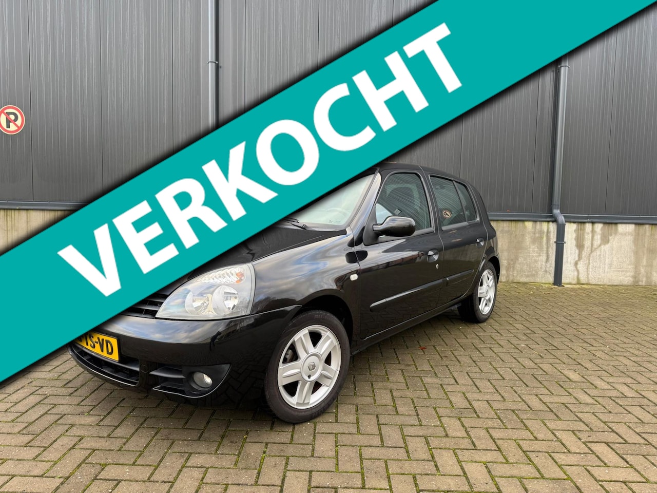 Renault Clio - 1.2-16V Campus / airco /trekhaak / 138dkm NAP ! - AutoWereld.nl