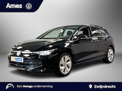 Volkswagen Golf - 1.5 115pk eTSI Life Edition Parkeerassistent 'Park Assist Pro' | Achteruitrijcamera 'Rear