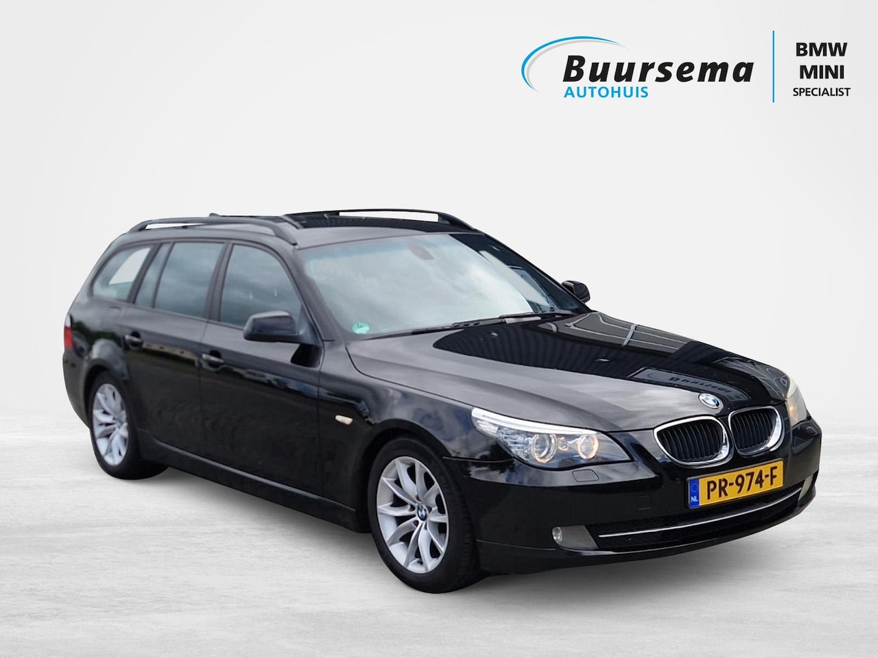 BMW 5-serie Touring - 520d Corporate Lease | Naviagtie Proffesional | Goed onderhouden | Bluetooth Tel | Zwarteh - AutoWereld.nl