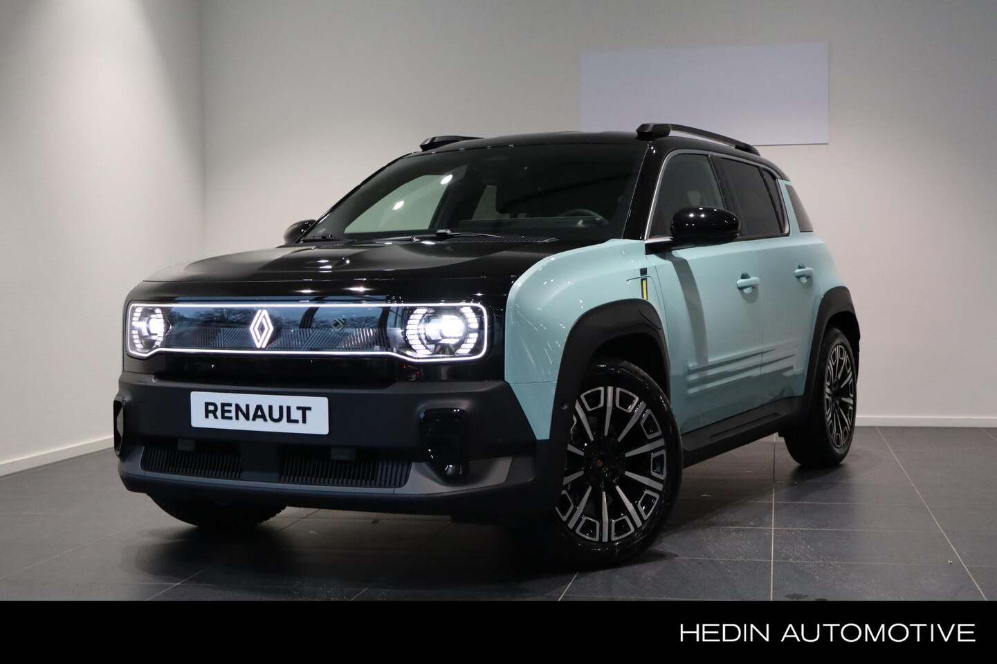 Renault 4 - comfort range iconic 52 kWh comfort range iconic 52 kWh ( UIT VOORRAAD LEVERBAAR ) - AutoWereld.nl